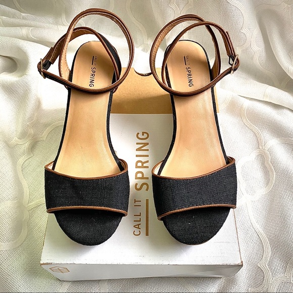 Call it Spring - Nissana Vegan Wedges - Picture 8 of 12